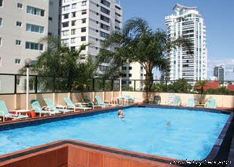 Sandy Point Beach Resort Gold Coast Exterior foto